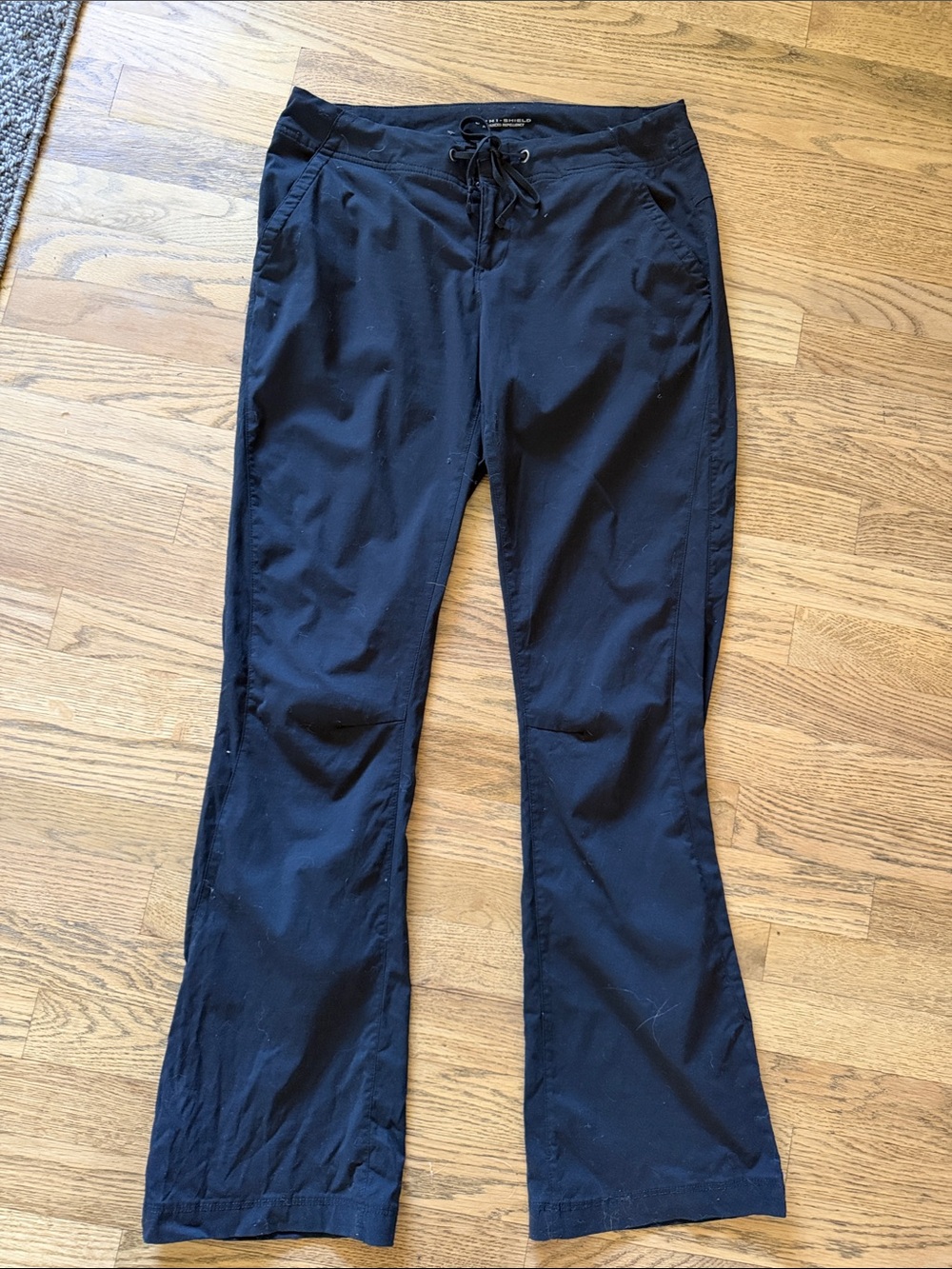 Columbia Omni-Shield Black Hiking/Athletic Pants, Water & Stain Resistant
